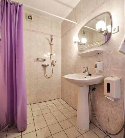 هتل Villa Johanna Guesthouse