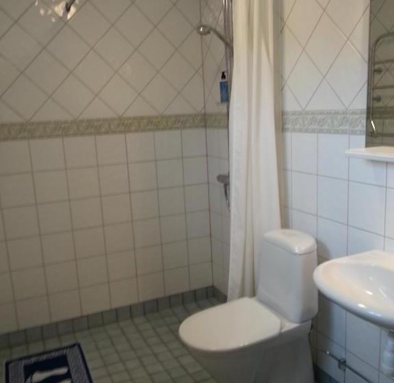 Kullsbjörken Bed & Breakfast