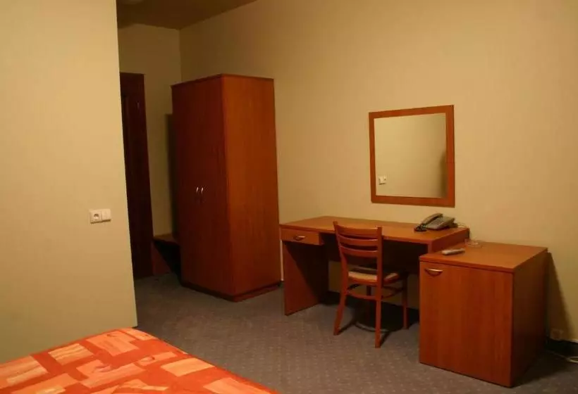 Motel Paradise