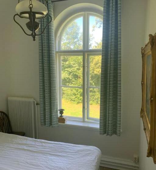 Vingårdens Bed & Breakfast