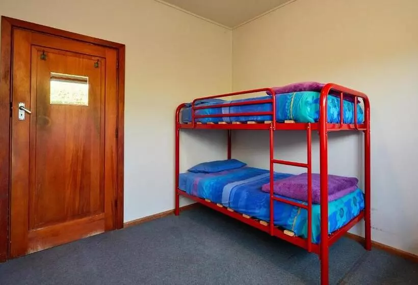 Retkeilymaja Dolphin Lodge
