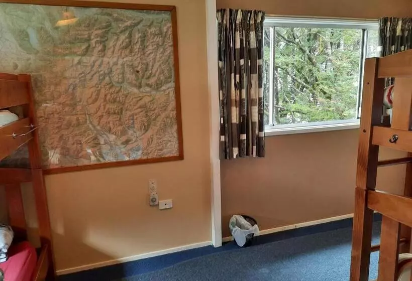ユースホステル Mountain House