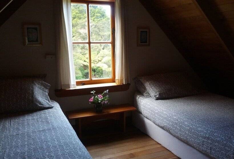 فندق صغير The Innlet, Country Apartments And Cottages