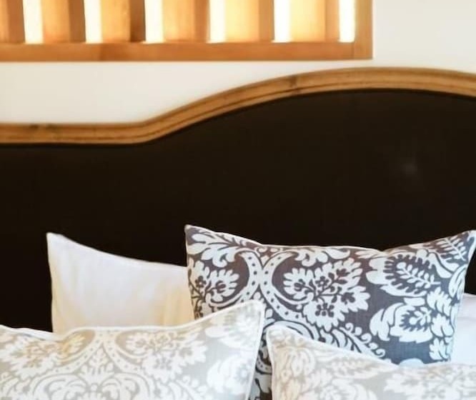 مبيت وإفطار Hosking House