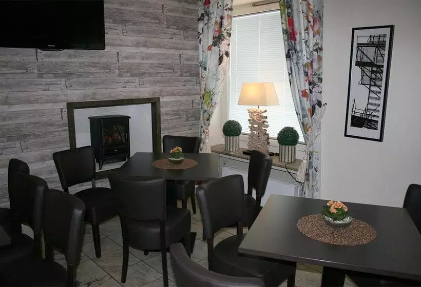 هاستل Carlstadcity H Boutique Hotell