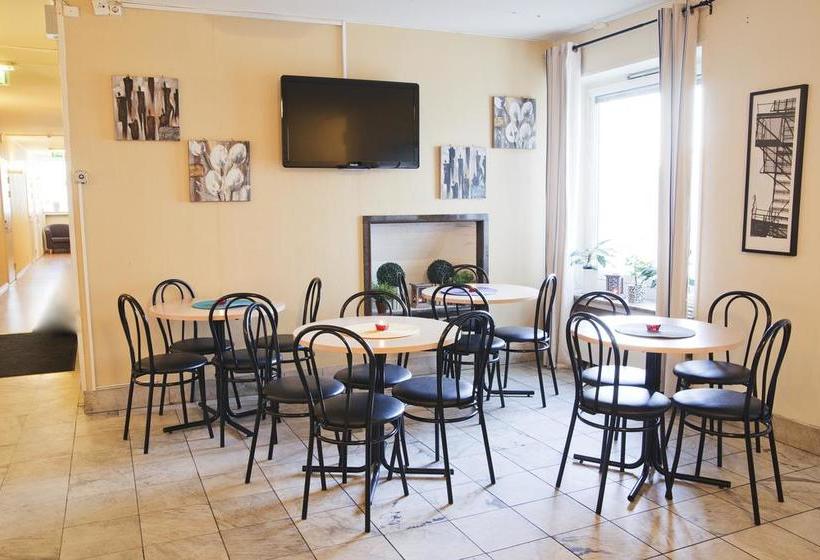 هاستل Carlstadcity H Boutique Hotell