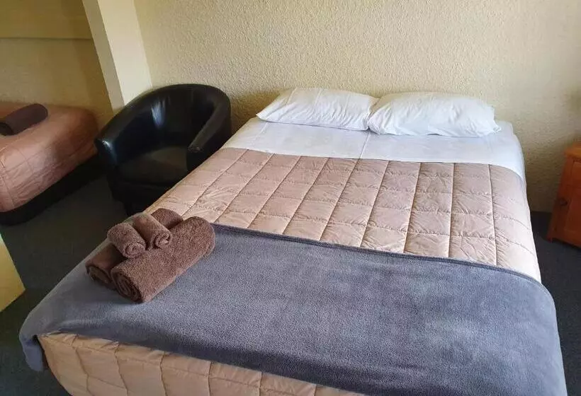 Cortez Motel
