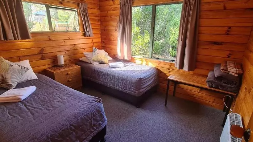 Forest Peak Motel