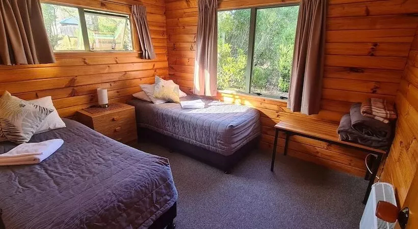 Forest Peak Motel