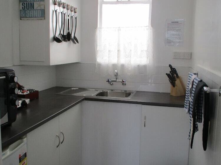 High Street Living Motel