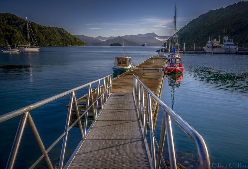 High Street Living Motel