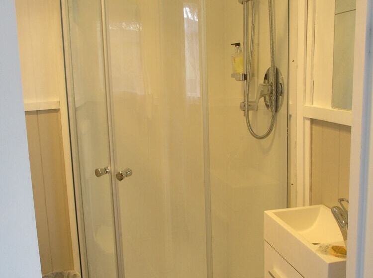 High Street Living Motel