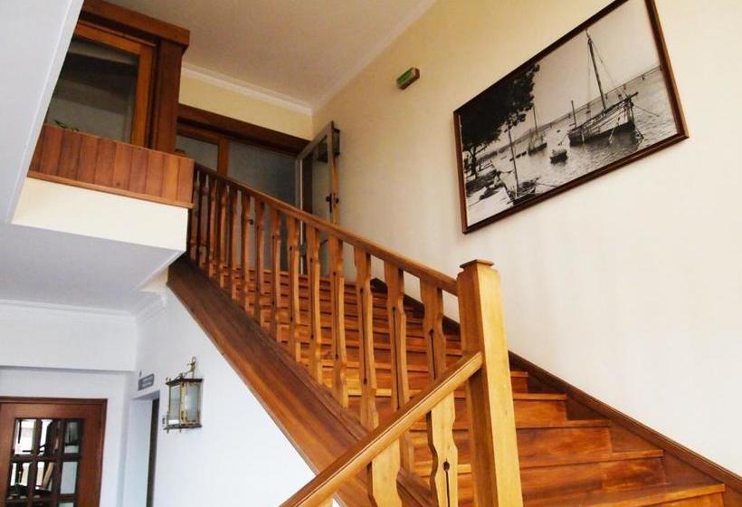 هتل Areias Claras