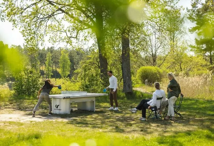 ホテル Fågelbrohus