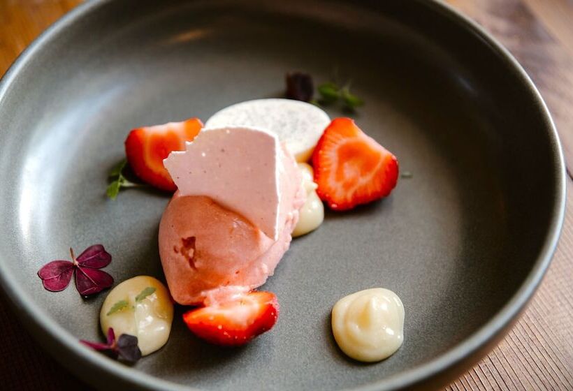 Отель Haga Slott