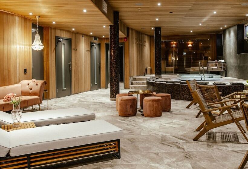 Отель Haga Slott