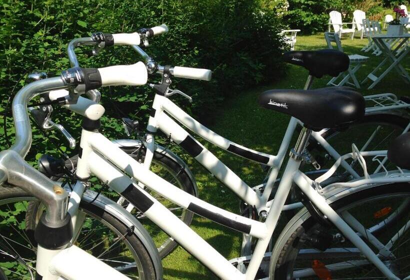 Johanssons Gårdshotell I Roslagen