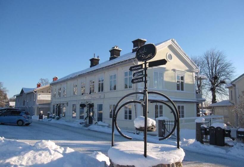 בית מלון כפרי L Ramudden