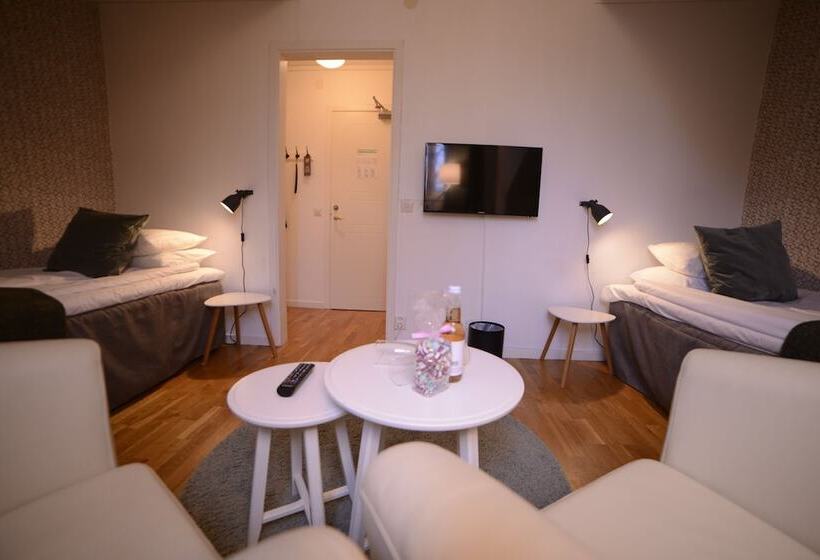 فندق örserumsbrunn Gestgifveri & Konferens