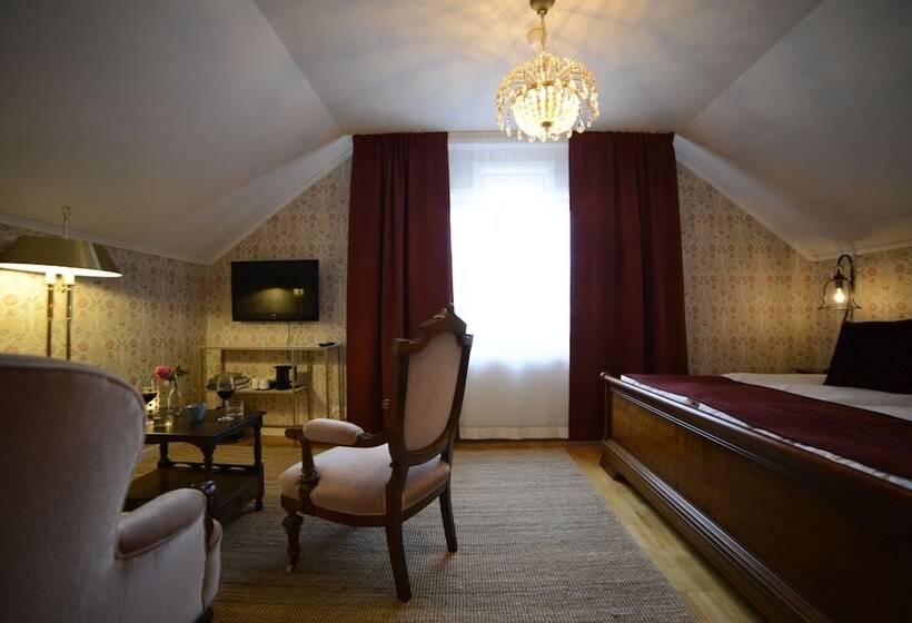 فندق örserumsbrunn Gestgifveri & Konferens