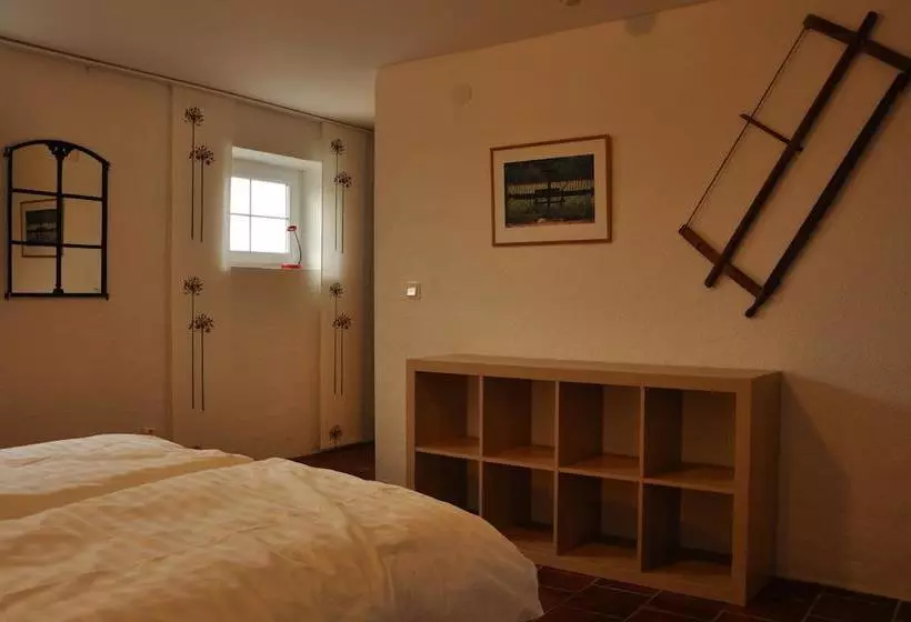 Hylteberga Gård Bed & Breakfast