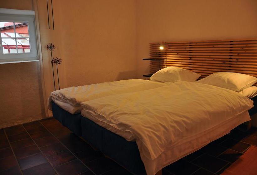 Hylteberga Gård Bed & Breakfast