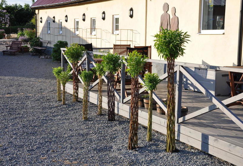 Hylteberga Gård Bed & Breakfast