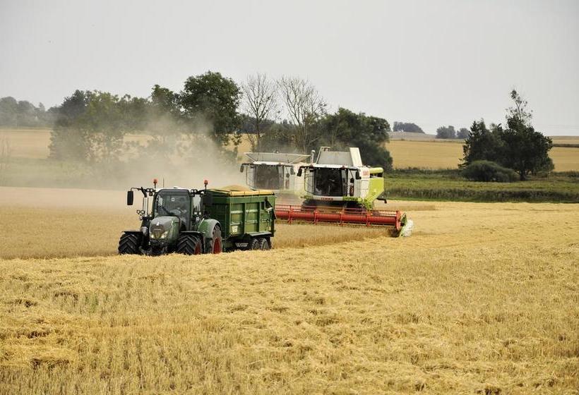 Hylteberga Gård Bed & Breakfast