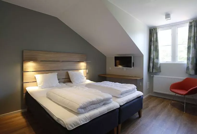 Kvibergs Vandrarhem   Hostel