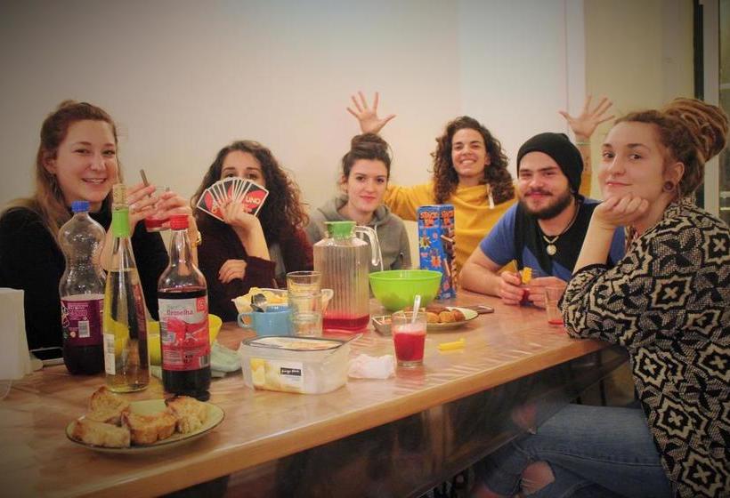 Lookout Lisbon Hostel