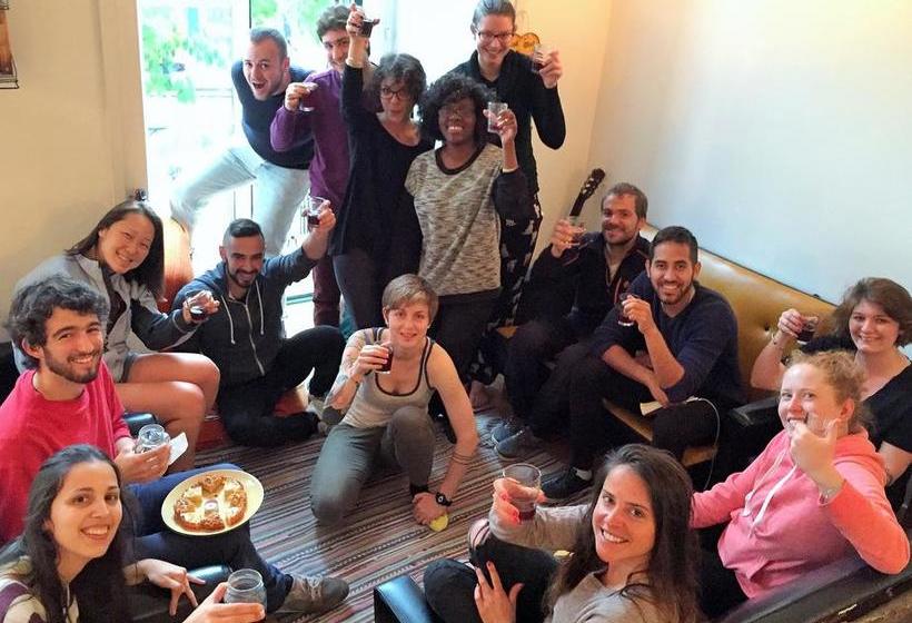 Lookout Lisbon Hostel