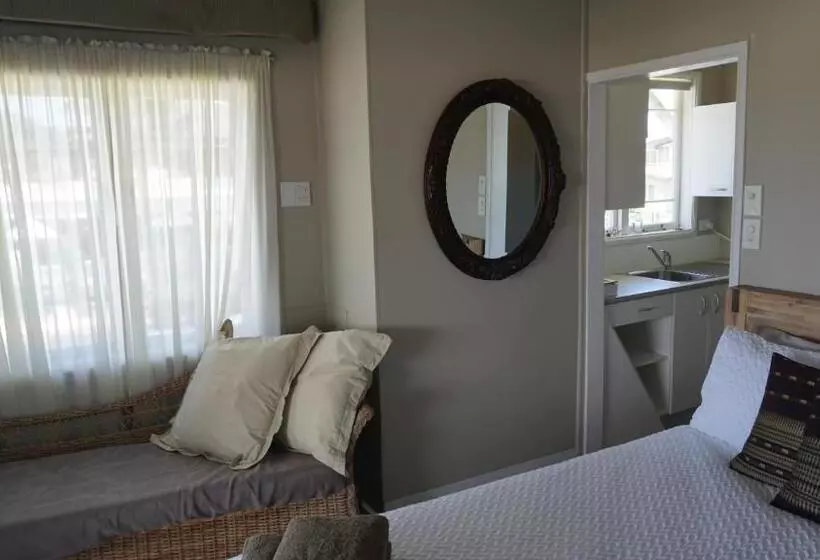 モーテル Nana Glads Beachfront Accommodation