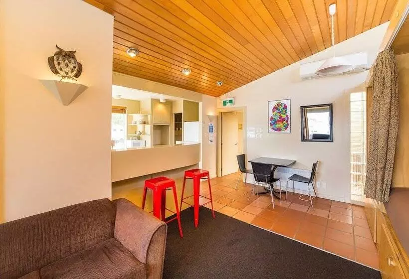 Tahuna Pod Hostel
