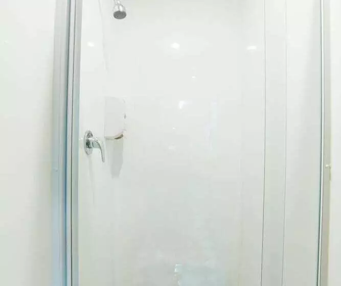 Tahuna Pod Hostel