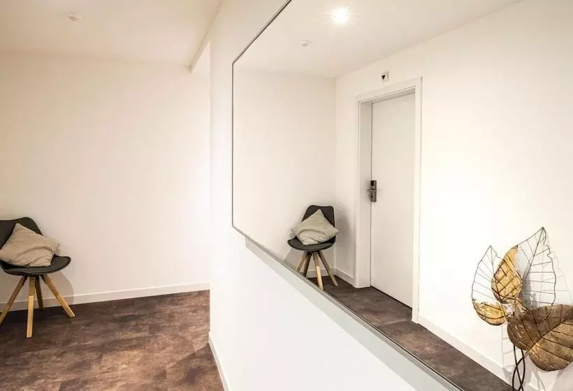 Apart Hotel Amadeo