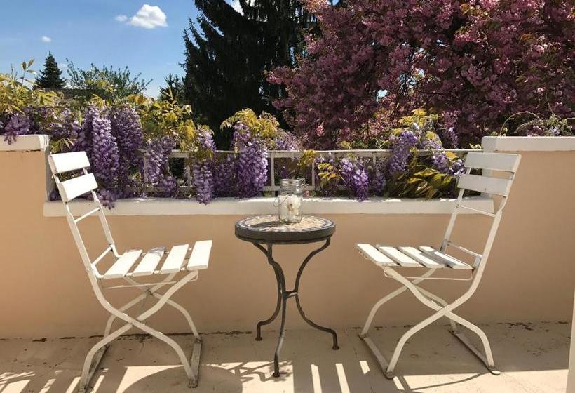 مبيت وإفطار Au Jardin