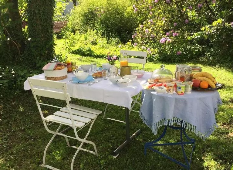 Aamiaismajoitus (B&B) Au Jardin