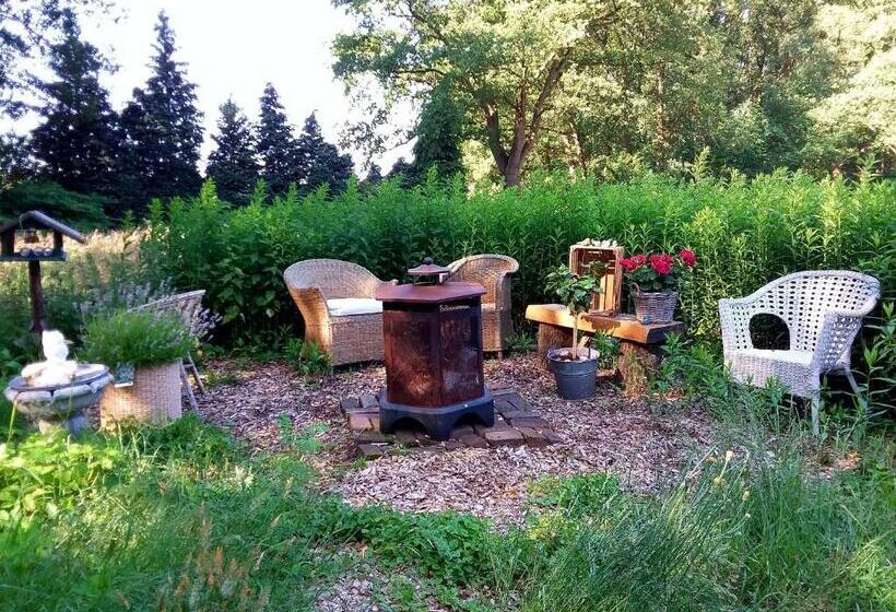 تختخواب و صبحانه Regina Vught