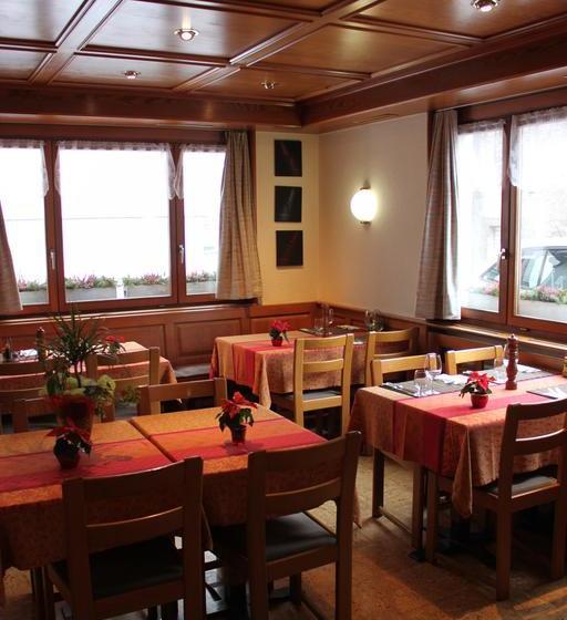 호텔 Albergo Foppoli