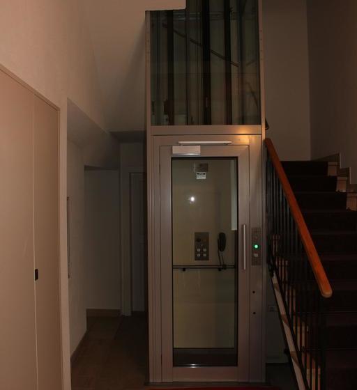 호텔 Albergo Foppoli