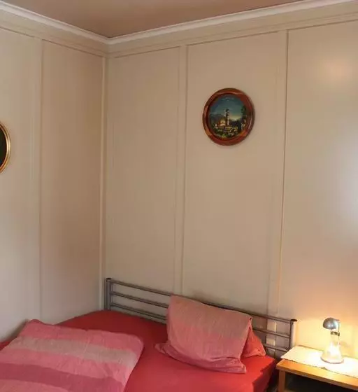 Hotelli Albergo Foppoli