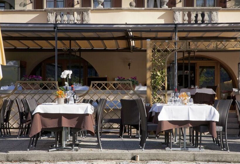 호텔 Albergo Ristorante La Palma