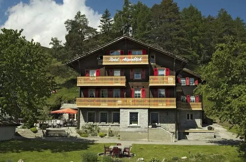 Hotelli Alpenblick