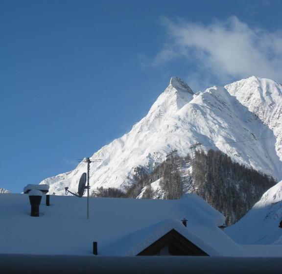 Hotel Arch San Martin