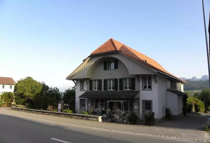Hotelli Bed And Breakfast Gantrisch Cottage Ferienzimmer