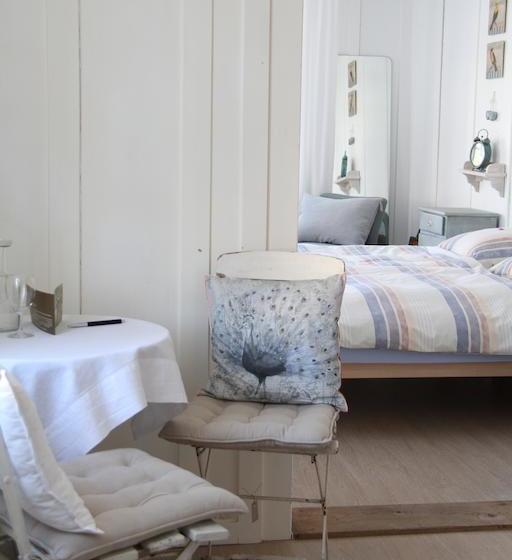 Hotel Bed And Breakfast Gantrisch Cottage Ferienzimmer