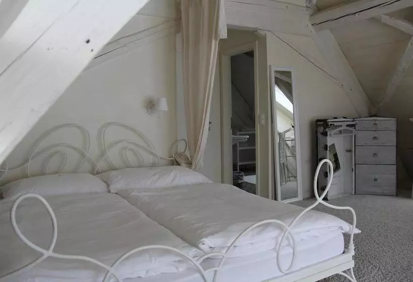 Hotelli Bed And Breakfast Gantrisch Cottage Ferienzimmer