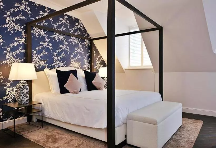 Hotelli De Lindenhoeve Boutique