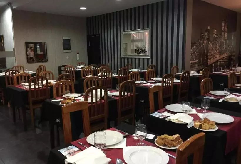 ホテル Fiel Chef Alojamento Local