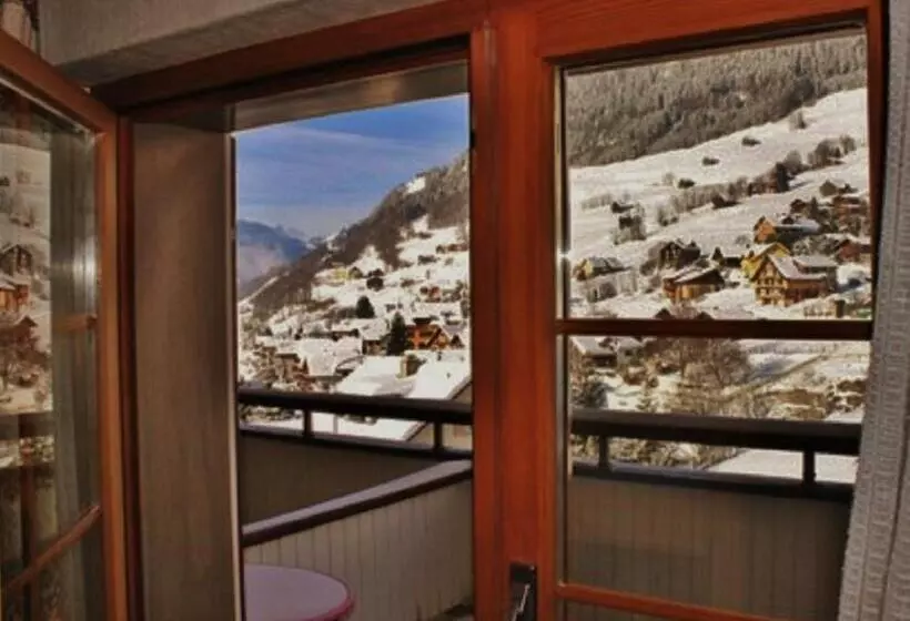 هتل Heidi Guesthouse Amden Sternen